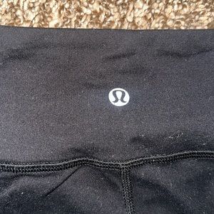 Lululemon black leggings, women medium, low rise full length